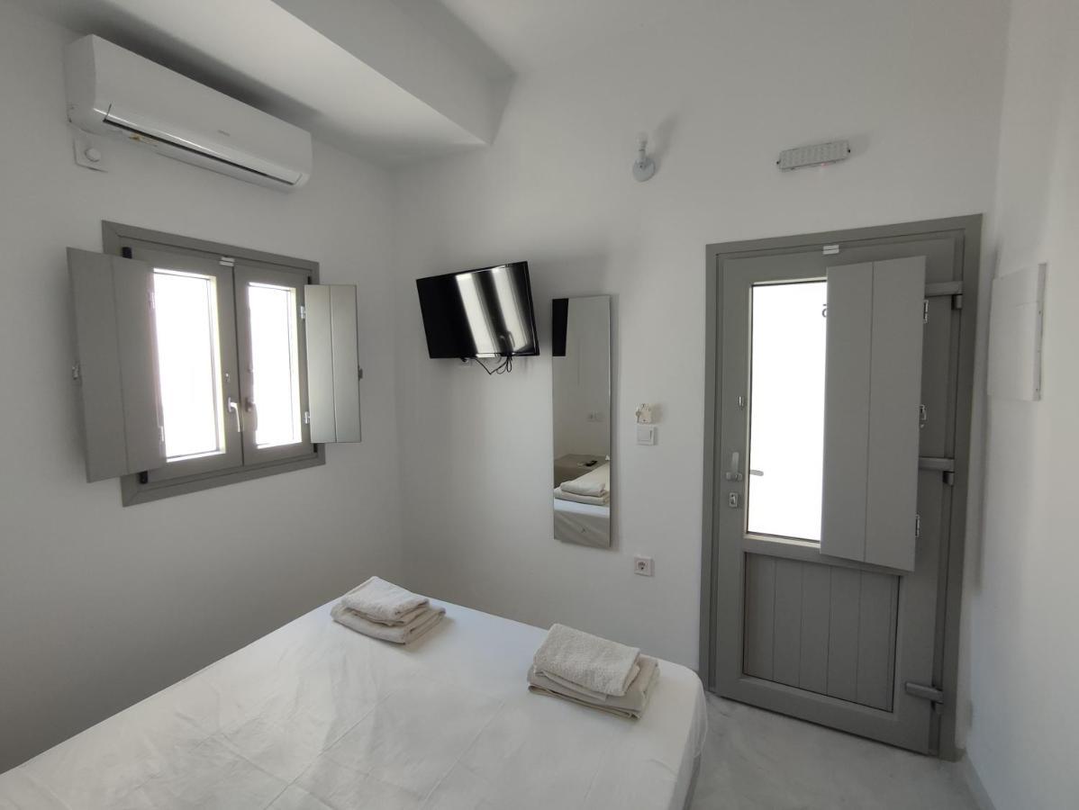 V D Fira Rooms Exterior foto